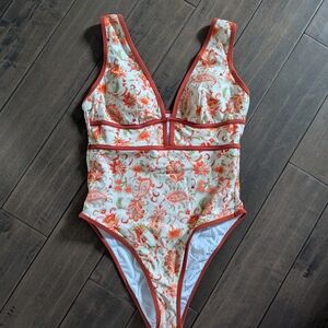 BNWT Cupshe Ladies Swimsuit - L